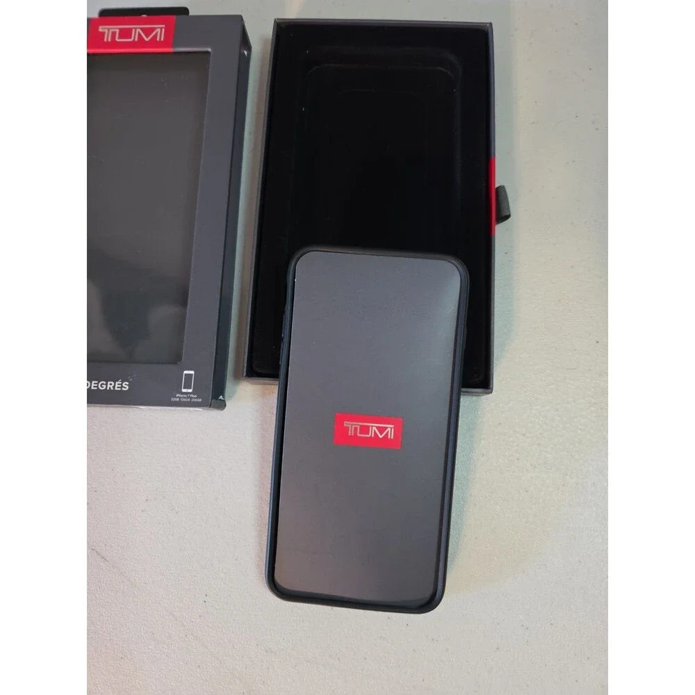 Tumi 19 Degree Case For iPhone 7 Plus Black